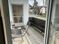 Ferienwohnung mit 4 Betten - Balkon - Küche - Chambres d’hôtes