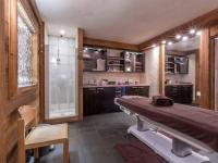 Apartment (8 Adults)