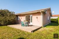 Maison de Vacances à Biscarrosse – Proche du Lac de Latécoère 5 personnes - Bed and Breakfast Biscarrosse