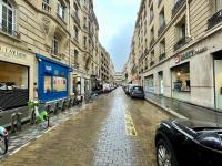 Studio Tour Eiffel La Muette - Bed and Breakfast Parijs