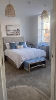 Spacious 2B Flat in Clement House - Bed and Breakfast Tring