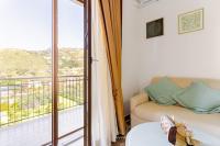 Dreibettzimmer mit Balkon