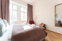 Superior One-Bedroom Apartment