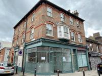 A2 HighTown Apartment, Steps from Luton Train Station - B&B Luton