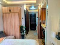 Studio with Sofa Bed