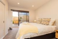 Brand New Luxury 3 Bed 3 Baths Family Getaway - Chambres d’hôtes Christchurch