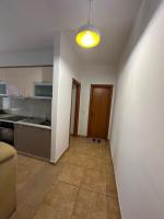 Drin's Seaside Apartment - B&B Kavajë