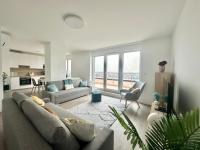Appartamento con 3 Camere da Letto