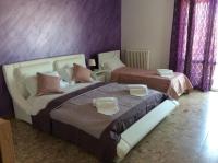 Dreibettzimmer mit Gemeinschaftsbad