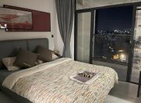 Affordable Luxury Rooms with Pool, Gym and Office Space - B&B Kigali