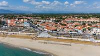 Grand Studio avec Balcon au pied de la Plage Clim Wifi - B&B