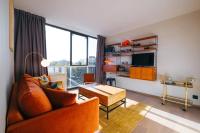 OIQIA • New Yorker - B&B