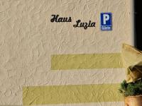 Ferienwohnung Haus Luzia - Bed and Breakfast Düngenheim