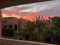 Villa avec vues sur dunes, montagnes et océan! Accès plage direct! Proche SIDI BOULFDAIL et AGLOU - B&B Tamelalt