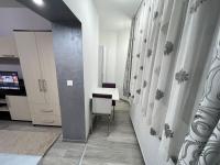 KUMA House - Cazare Modernă & Confortabilă - Free Parking - Chambres d’hôtes Zalău