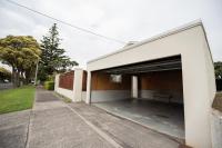 Pohutukawa Tides - Walk to Beach, Large Fenced Section - B&B Distretto di New Plymouth