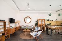 Stylish 2BR Villa in Seminyak with Private Pool - B&B Seminyak