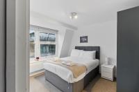 Two-Bedroom Apartment with Balcony