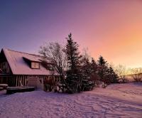 Milli Vina Guesthouse - B&B Borgarnes