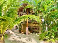 Villa Mona-Beachfront Sunset Peaceful Garden Villa - B&B Ko Samui