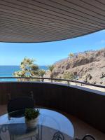 Ocean View Two Bedroom Apartment in Los Gigantes With Balcony And Pool - B&B Puerto de Santiago