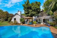 Amoris Guesthouse Randburg II - Darrenwood - B&B
