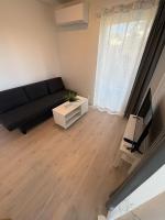 Lisas apartment, private new 1 bedroom and 1 living room with sofa bed and big windows, share with nobody - B&B Oslo