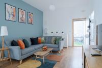 Modern 2-Bed Apartment Near ExCeL & O2 - Accommodates up to 4 Guests Max - B&B Londra