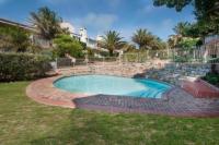 Beach Front Living - 2 Bedroom Apartment - Ferienwohnung Cape St Francis