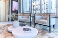 Golden Hour Apartments- Loft 302 - B&B