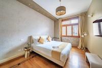 Three-Bedroom Deluxe Apartment - Via Gonzaga 3