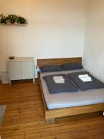 Zentrales Zimmer mit eigenem Balkon - Ferienwohnung Hamburg