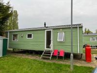 Cozy Caravan Holiday Home Billing - Bed and Breakfast