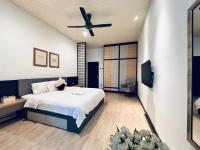 King Room with Balcony