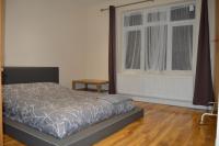 Nice One Bedroom Flat - B&B