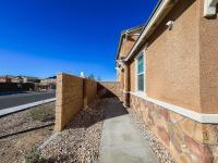 Route 66 Desert Retreat 3 Bedroom Home With Garden - B&B Victorville
