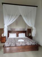 Jungle Hideaway Villas - Newly Renovated Formerly Griya Bunga 2 - Unit 4 - B&B