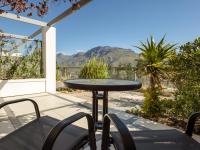 Deluxe Apartment 12 - Bed and Breakfast Stellenbosch
