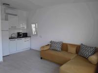 Baby friendly 2 rooms apartment - B&B Constanța