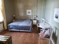 Standard Double Room with Shared Bathroom