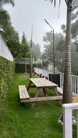 Le Reve Valley - Canadian cottage 3 - 3BHK Luxury cottage,Bonfire,Barbeque,Gym,Kids play zone,Lake view - Chambres d'hôtes Bhimtal