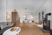 Charming Holiday Home Close To The North Sea And Søndervig Center - B&B Ringkøbing