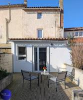 Le Jardin d'Angély by CozyLife Central Jardin - Bed and Breakfast Niort