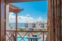 Casa del Mar Ilic Apartment with communal pool and sea views - B&B Playa Blanca