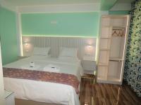 Deluxe Doppelzimmer mit 2 Doppelbetten