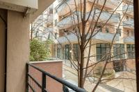 Tirent Apartment - Spacious 2-Bedroom Stay Near Liqeni i Thatë - Chambres d'hôtes Tirana