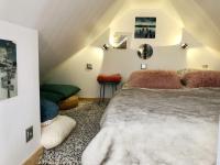Amazing sea view modern apartment Port de la Houle - B&B Cancale