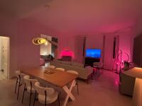 Three-Bedroom Deluxe Apartment