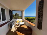 Beautiful beachfront apartment - Bed and Breakfast Carry-le-Rouet