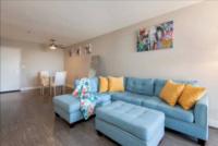 Stylish Hollywood Hideaway 1Bed Rooftop Pool with Iconic View - Bed and Breakfast